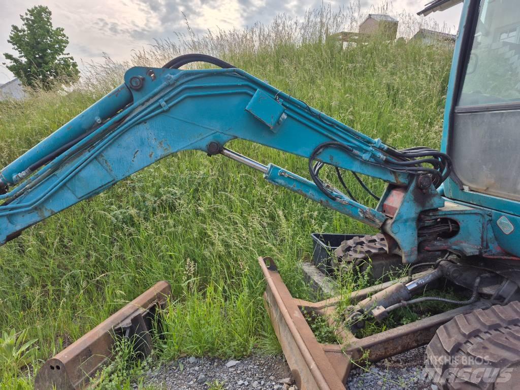 Takeuchi TB 235 Minibagger < 7t