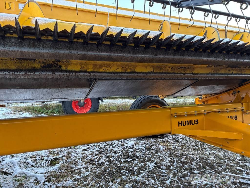 New Holland CX 8.90 Mähdrescher