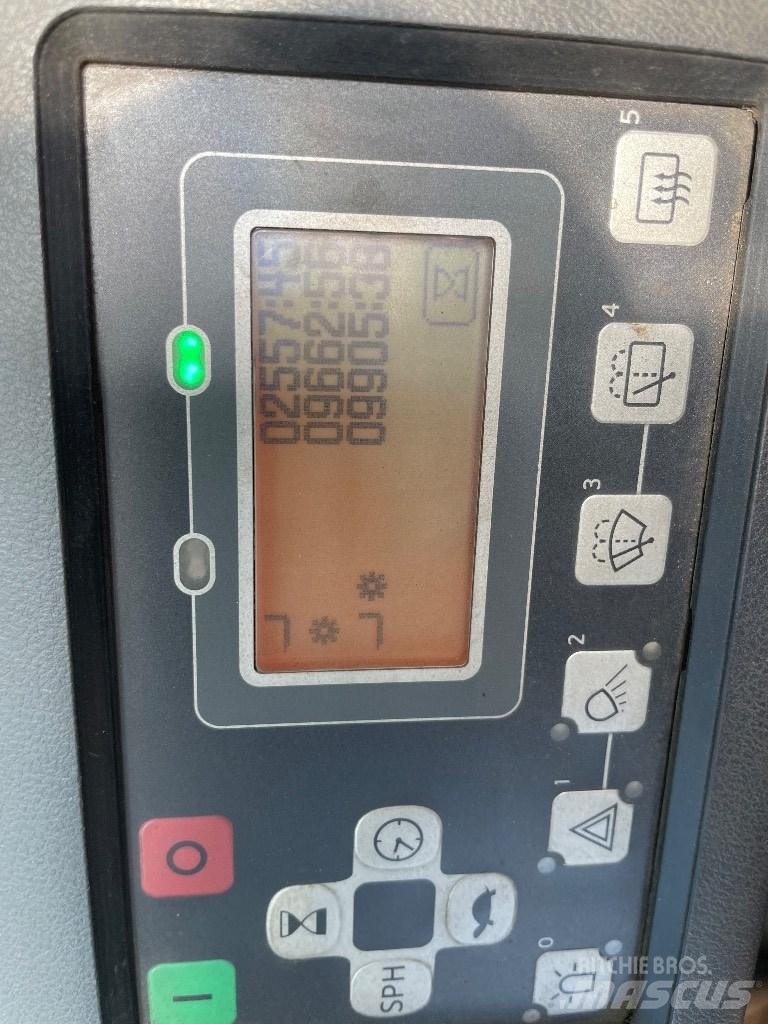 Toyota 8FBMT30 Elektrostapler