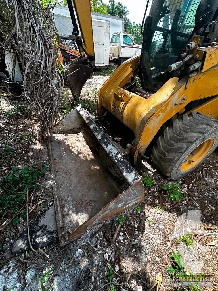 CAT 256 C Kompaktlader