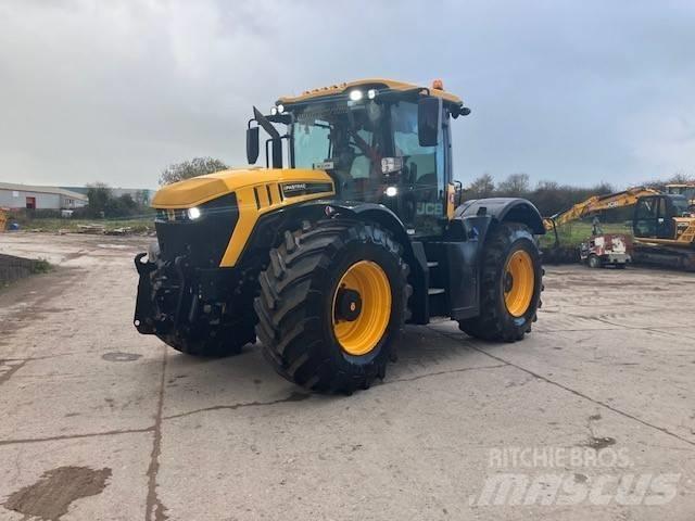 JCB (21007788) FT 4220 Traktoren