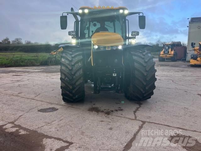 JCB (21007788) FT 4220 Traktoren