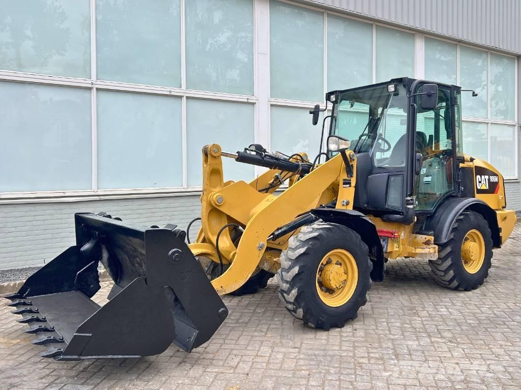 CAT 906 H    2016 Radlader