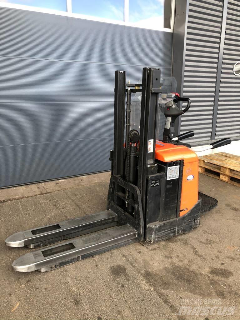 BT SPE 125 Selbstfahrstapler