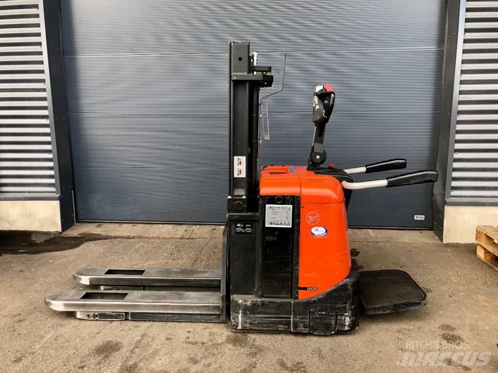 BT SPE 125 Selbstfahrstapler