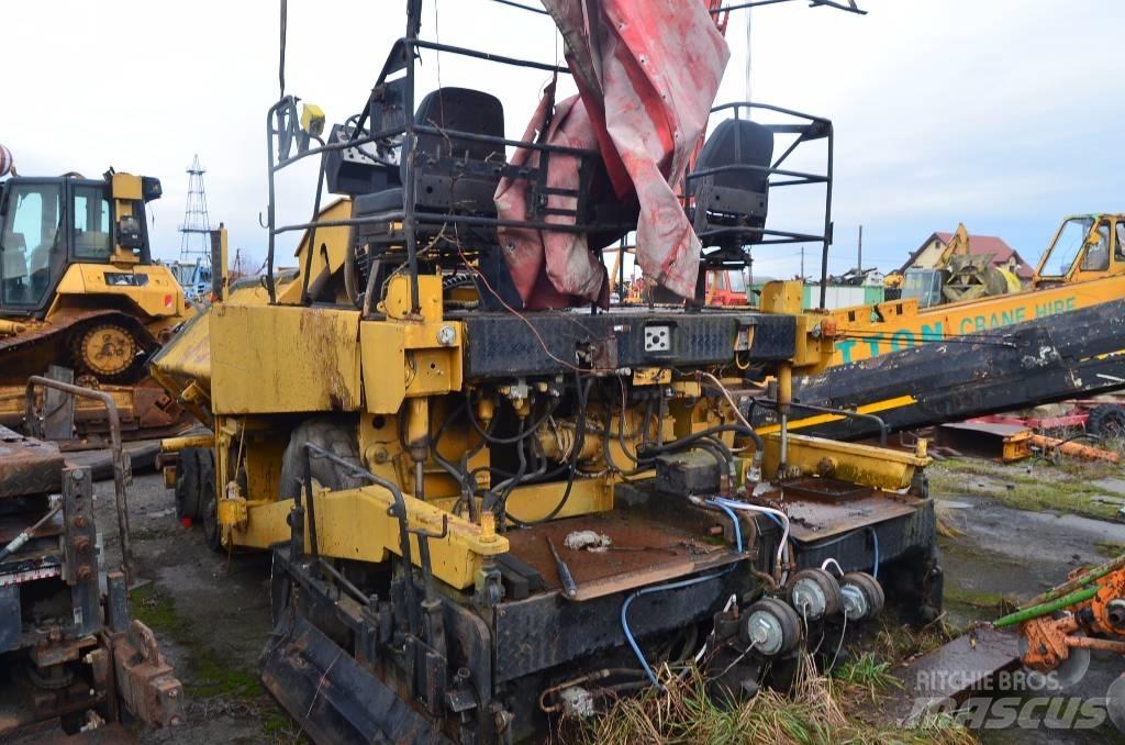 Demag DF 100 P Strassenfertiger