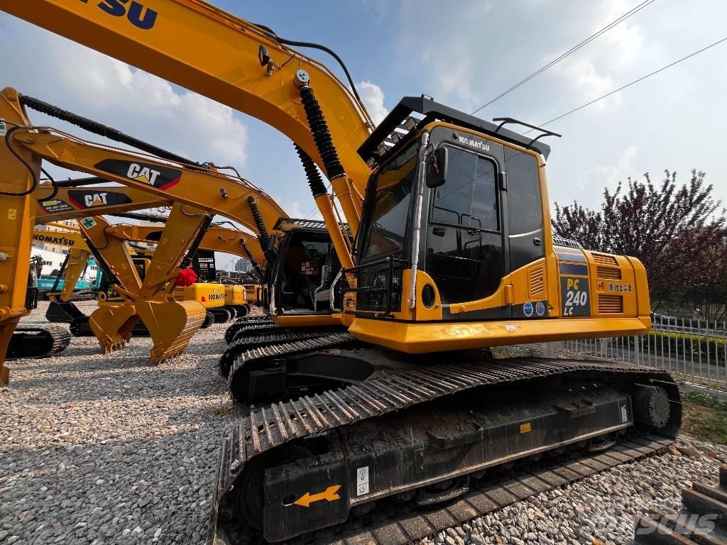 Komatsu PC 240 LC-8 Raupenbagger