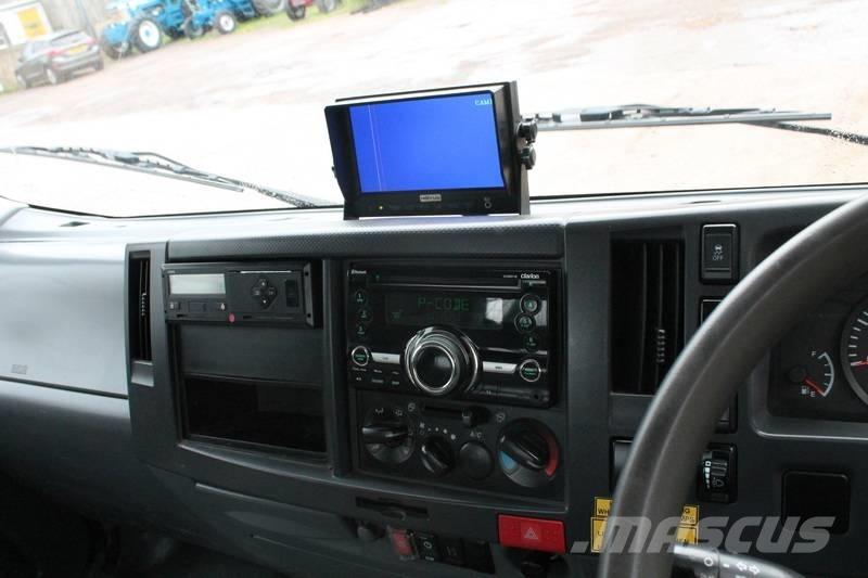 Isuzu 75.150 Pritschenwagen mit Seilwinde