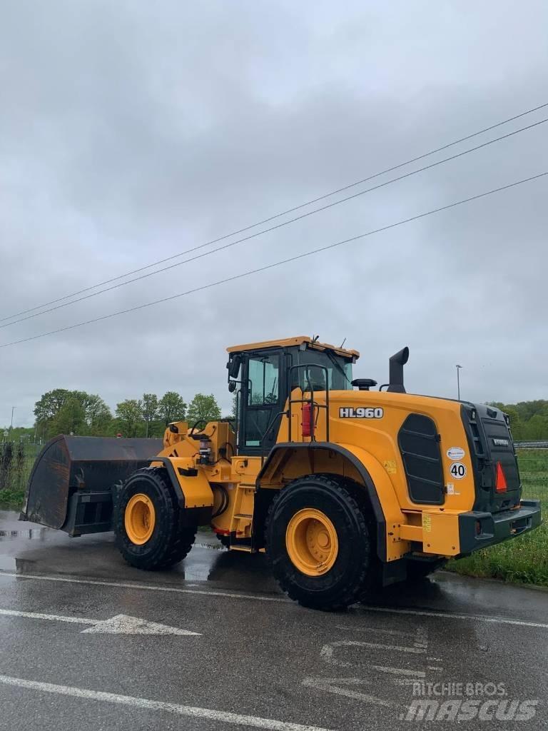 Hyundai HL 960 Radlader