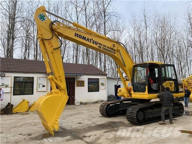 Komatsu PC200-7 Raupenbagger