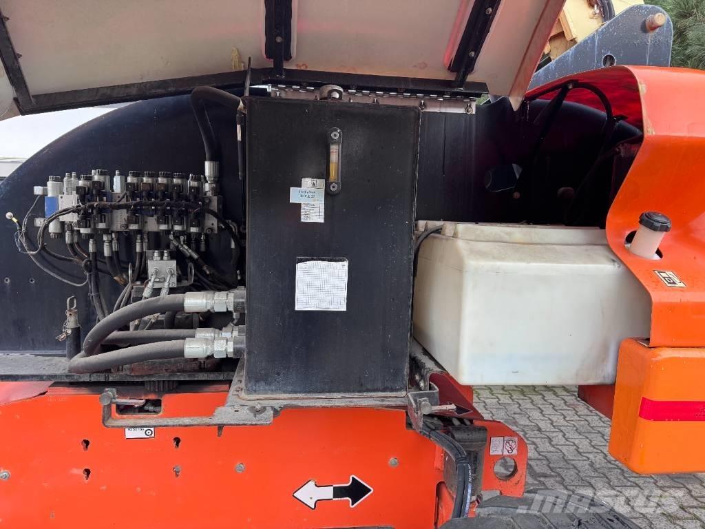 JLG 460 SJ Teleskopbühnen