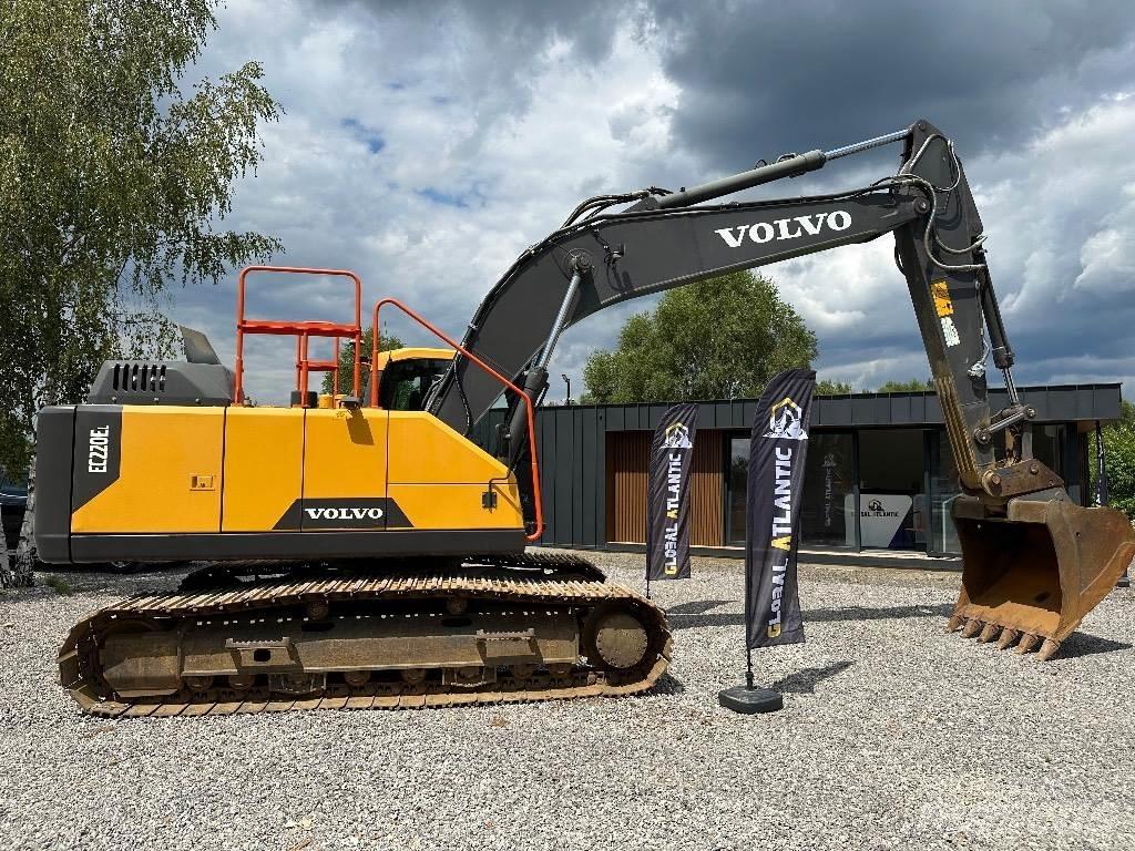 Volvo EC 220 E L Raupenbagger