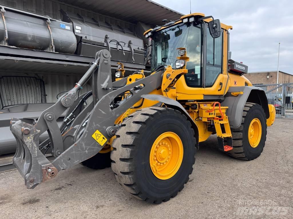 Volvo L90H Radlader