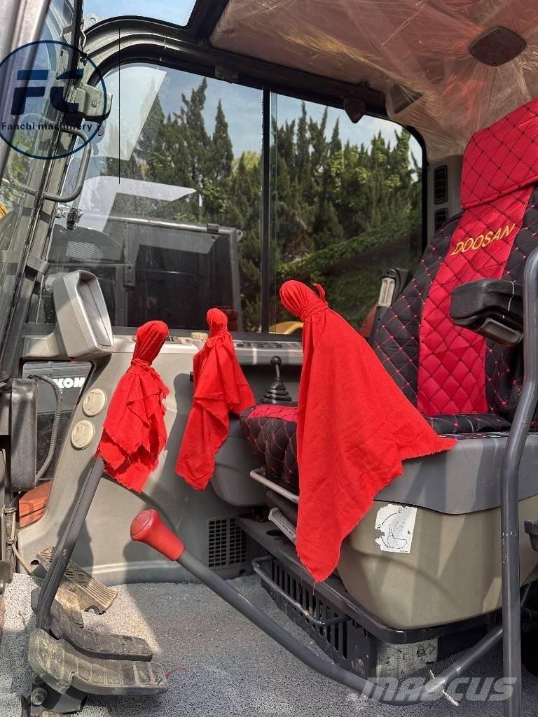 Doosan DX 60-9 C Raupenbagger