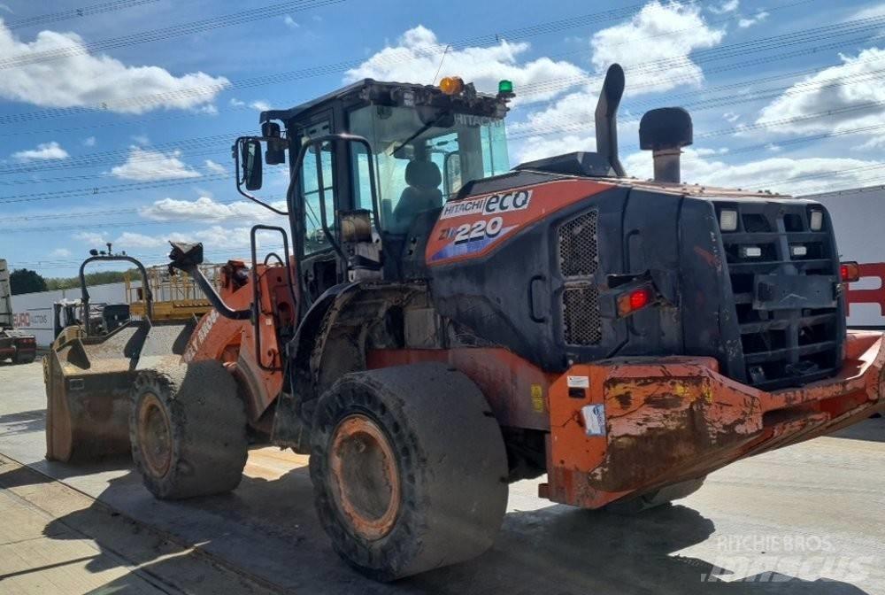 Hitachi ZW 220-6 Radlader