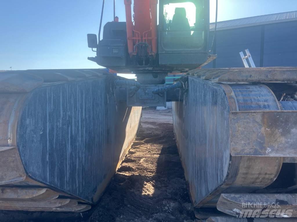 Hitachi ZX 130LCN Amphibienbagger