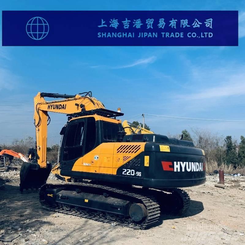 Hyundai R220 Raupenbagger