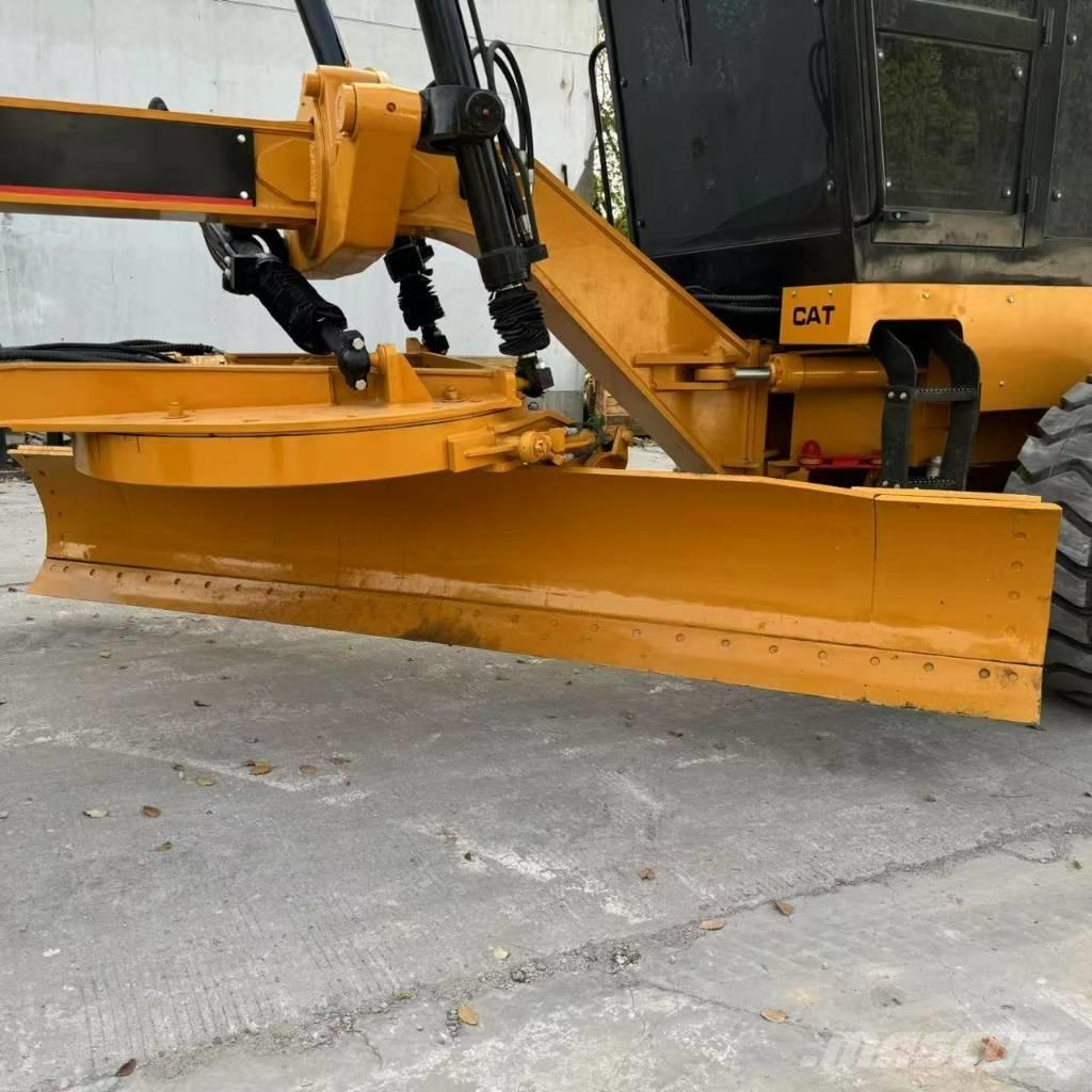 CAT 140G Grader