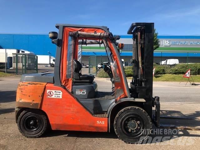 Toyota 40-8FD45N Dieselstapler