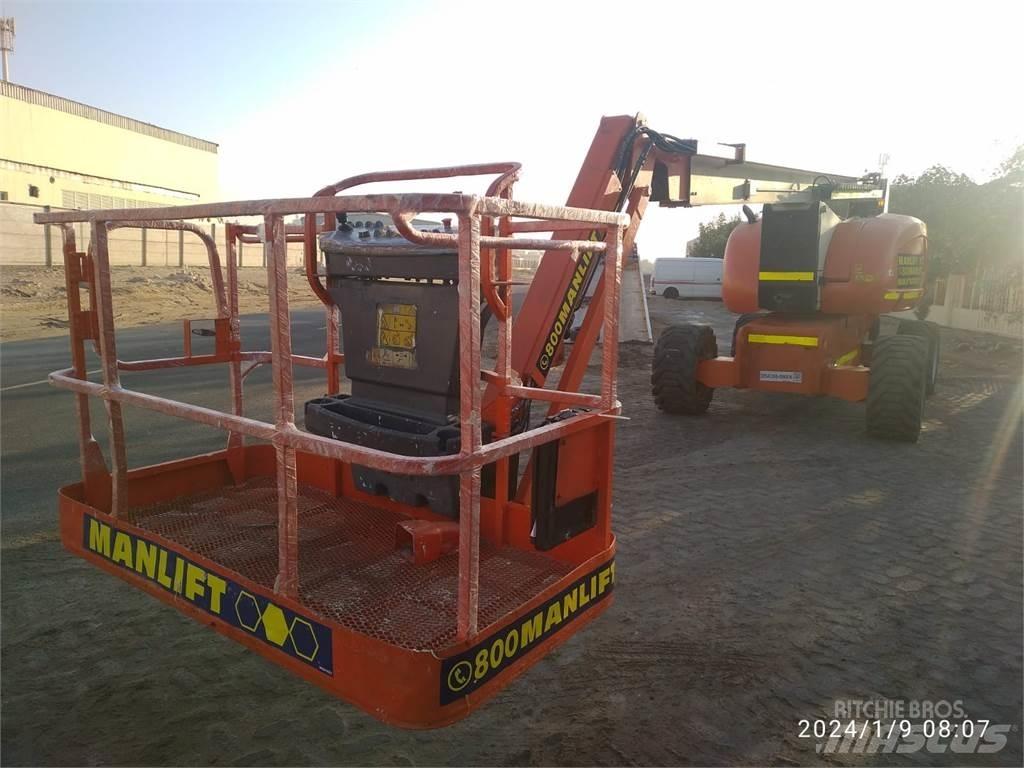 JLG 800AJ Gelenkteleskoparbeitsbühnen