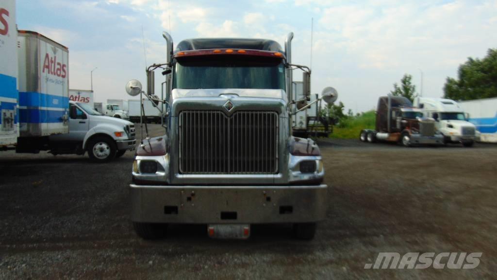 International 9900 i Sattelzugmaschinen