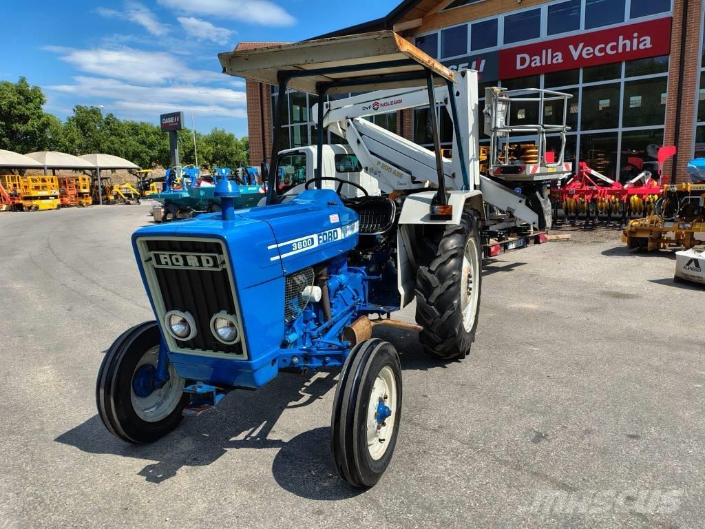 Ford 3600 Traktoren