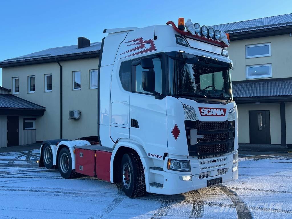 Scania S 500 A6X2NB Sattelzugmaschinen