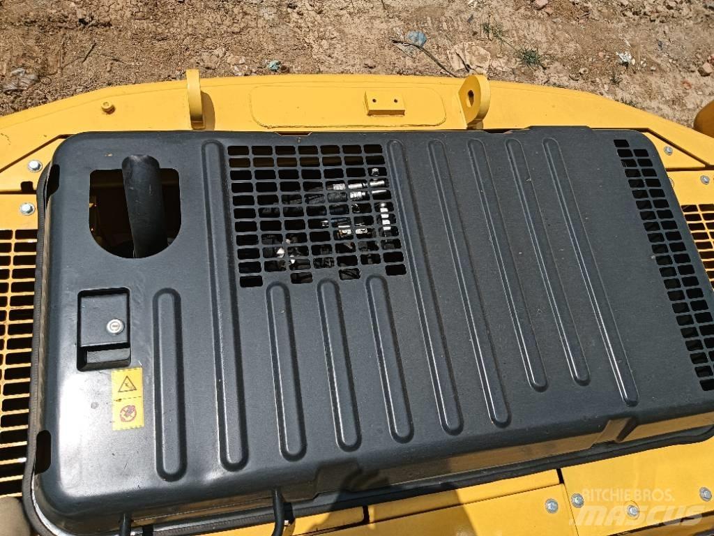 Komatsu PC 130 Midibagger  7t - 12t
