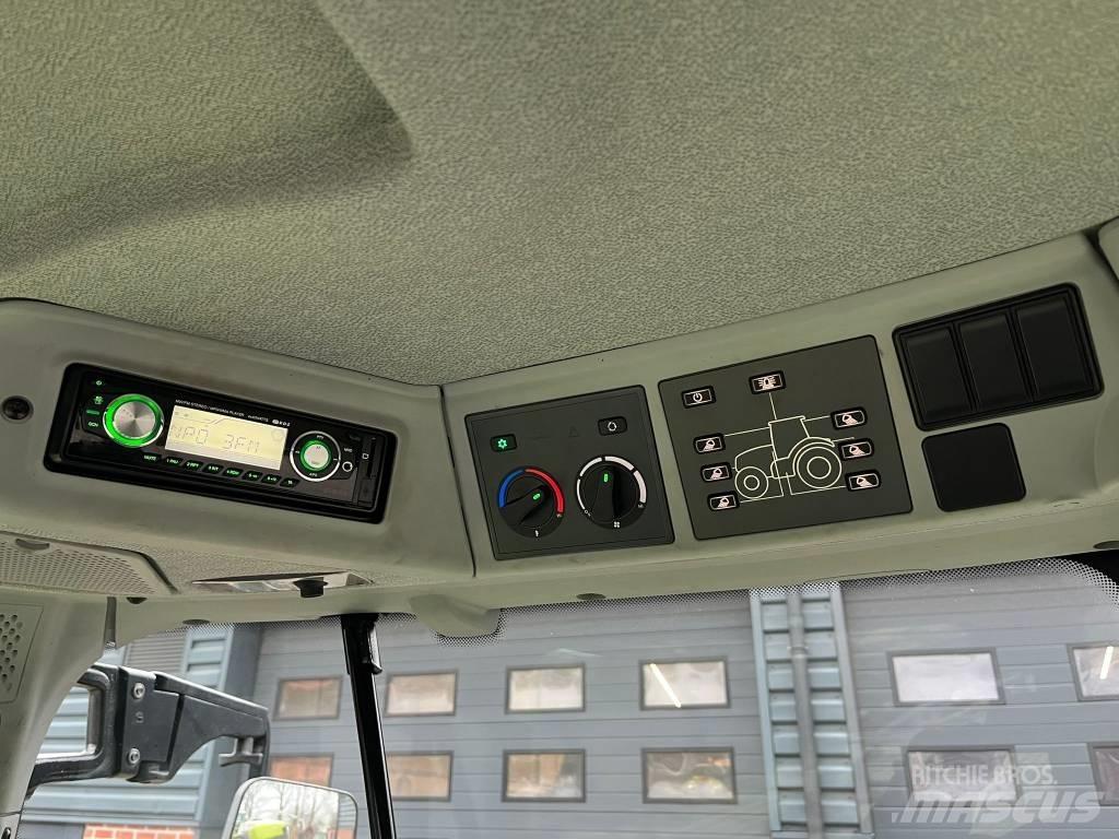 CLAAS Arion 620 CIS Traktoren