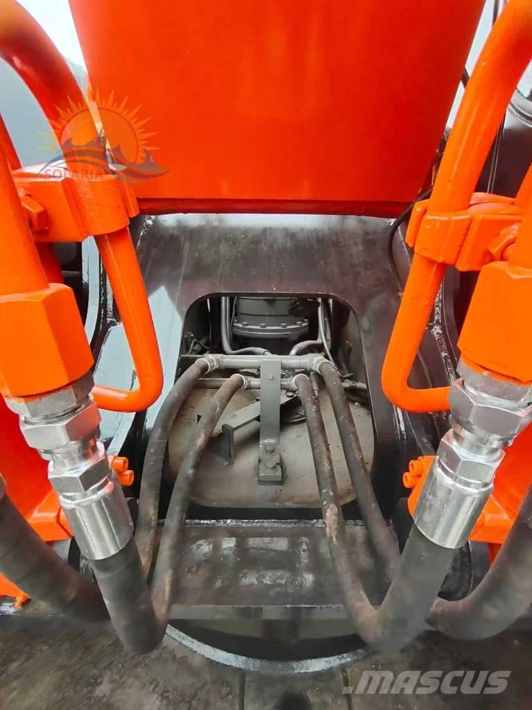 Hitachi ZX 200 Raupenbagger