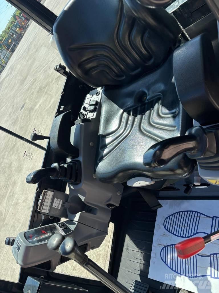 Kubota KX 015-4 Minibagger < 7t