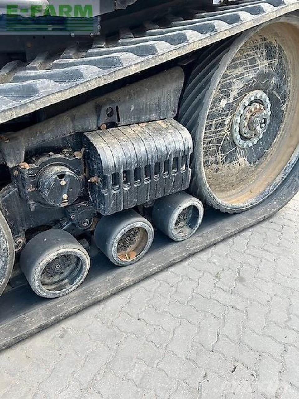 Challenger mt775e Traktoren