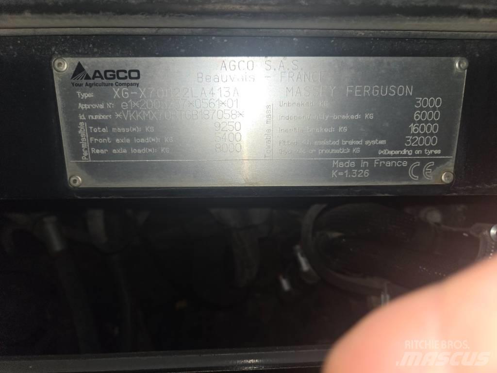 Massey Ferguson 7715 Traktoren