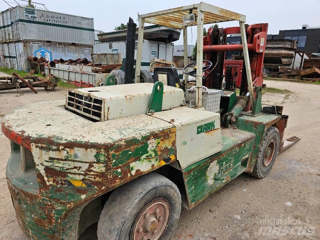 Clark DPH 70 Dieselstapler