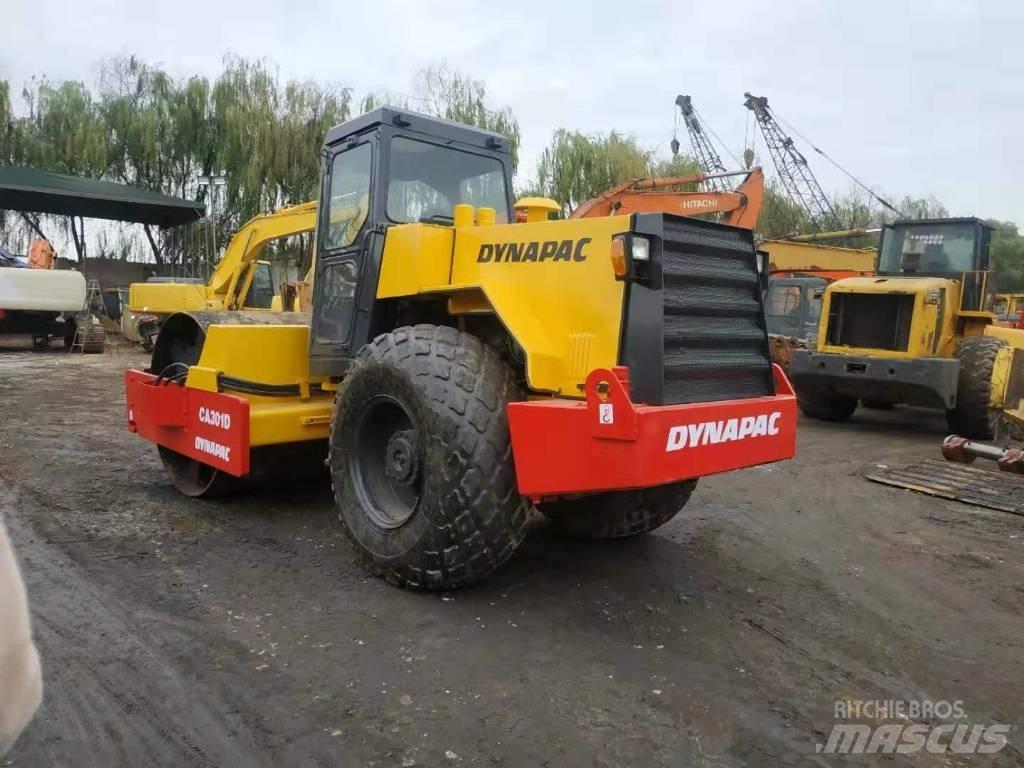 Dynapac CA 301 D Walzenzüge