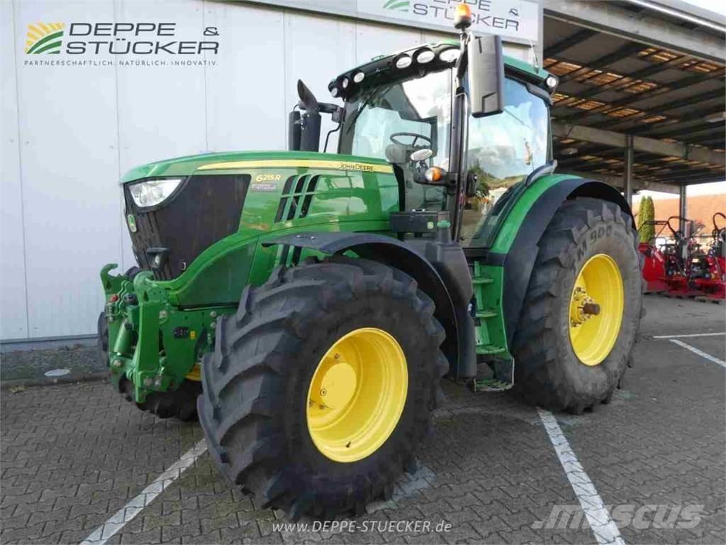 John Deere 6215R Traktoren