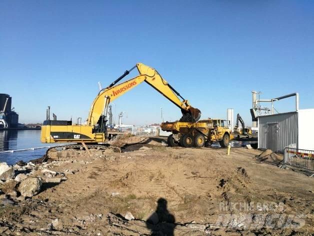 CAT 365C Long Reach Bagger