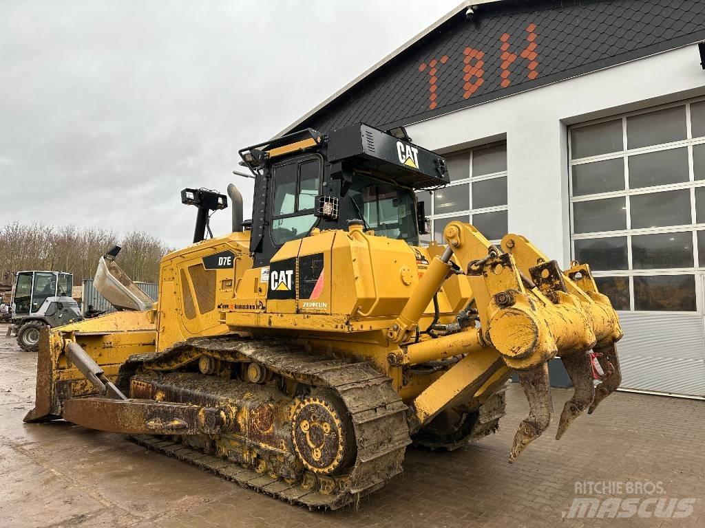 CAT D 7 E Bulldozer
