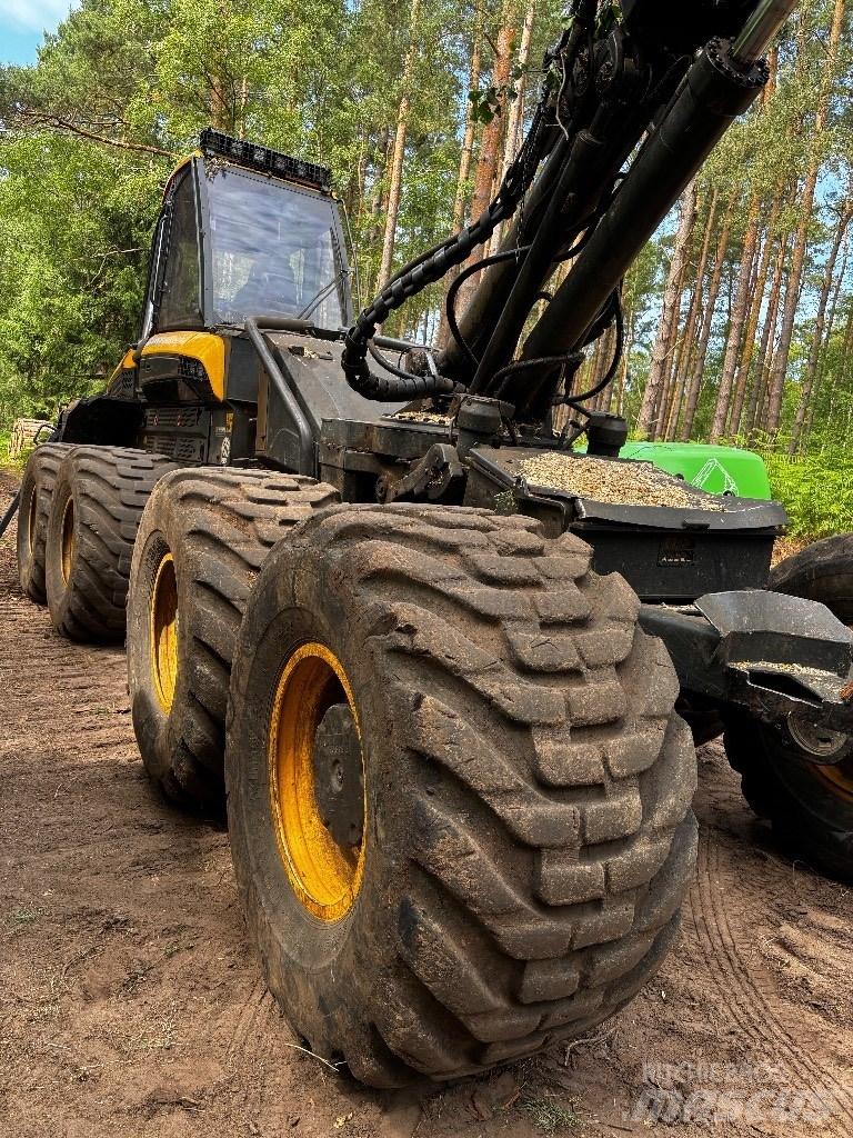 Ponsse Bear 8W Harvester