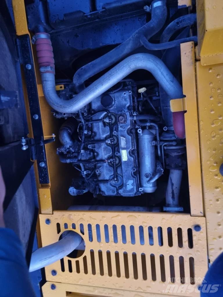 JCB JS 160 LC Raupenbagger