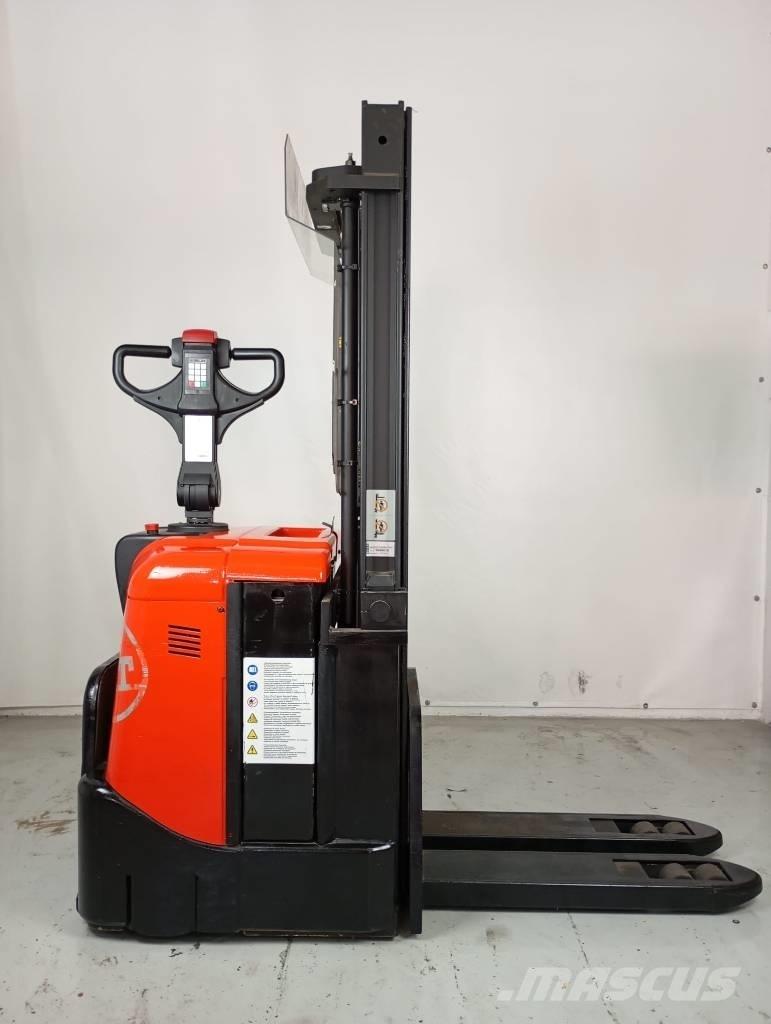 BT SPE 125 Selbstfahrstapler