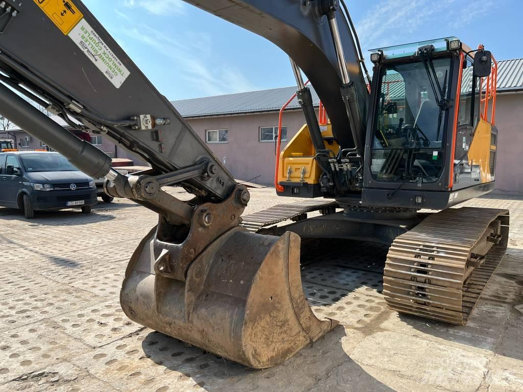 Volvo EC 220 E Raupenbagger