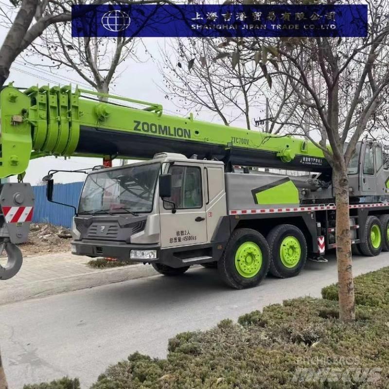 Zoomlion ZTC 700 V All-Terrain-Krane