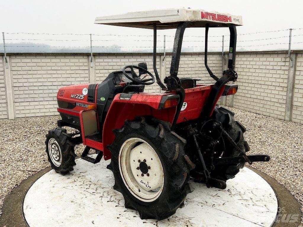 Mitsubishi MT225 Traktoren