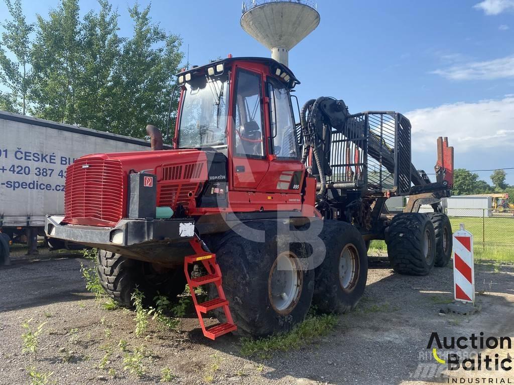 Komatsu 895 Forwarder