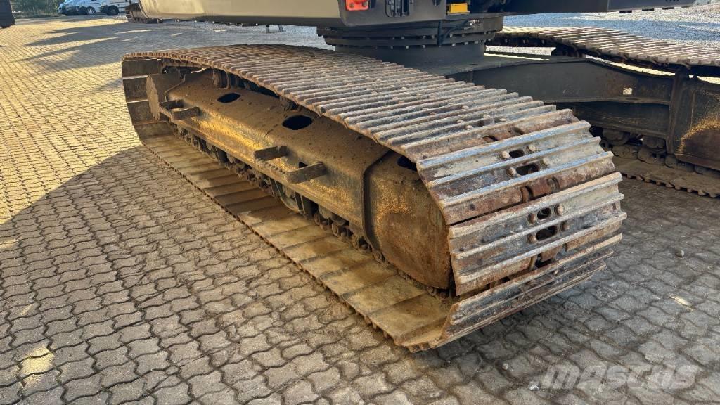 Volvo EC 220 E Raupenbagger