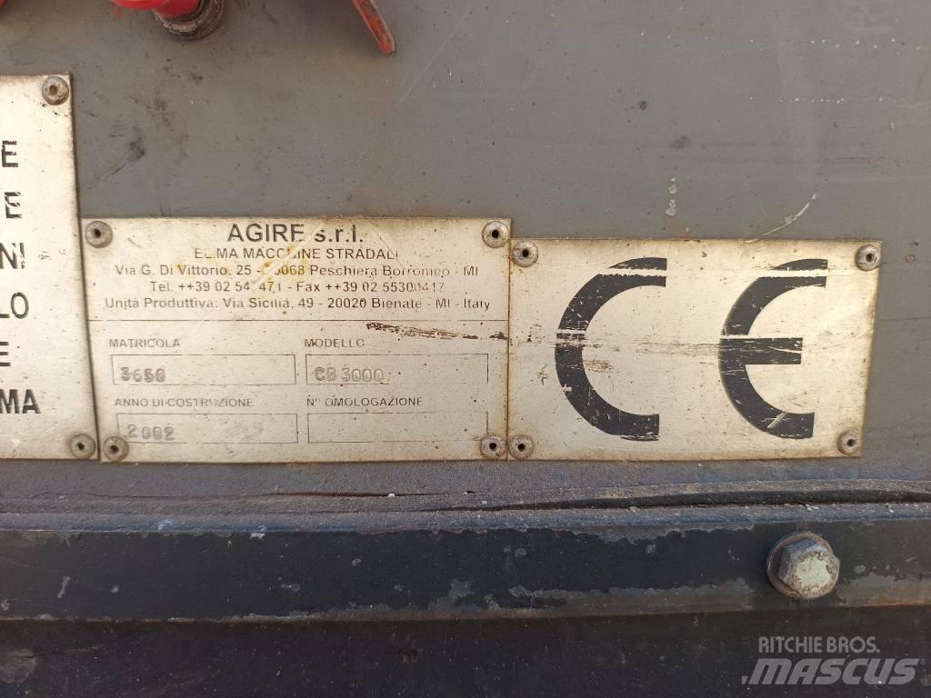  ELMA CB 300 Strassenfertiger