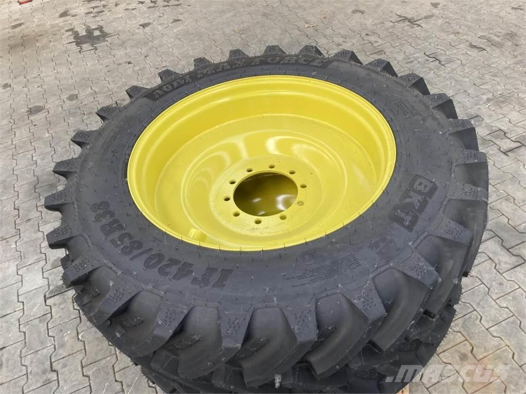 BKT 420/85R38 Reifen