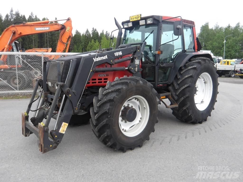 Valtra 8050 Traktoren