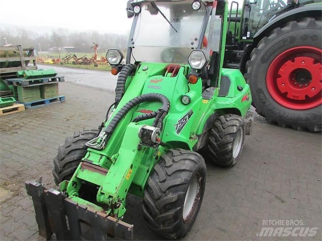 Avant 755i Radlader